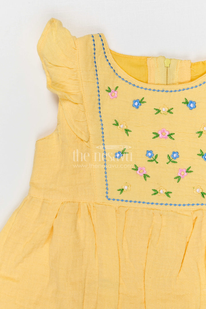 The Nesavu Girls Cotton Frock Baby Girl Frock for Summer Playdates and Casual Outings Nesavu Nesavu baby girl muslin cotton frock for toddler summer playdates and outings with thread embroidery