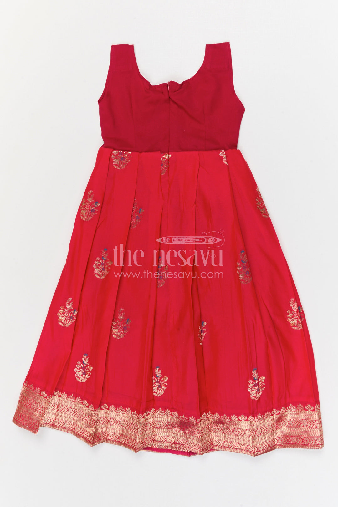 The Nesavu Pattu Pavadai Baby Girl Pattu Pavadai for Wedding and Festival Celebrations Nesavu 18 (2Y) / Red / Banarasi GPP372B-18 Nesavu baby girl pattu pavadai for weddings and festivals with Banaras art silk zari border
