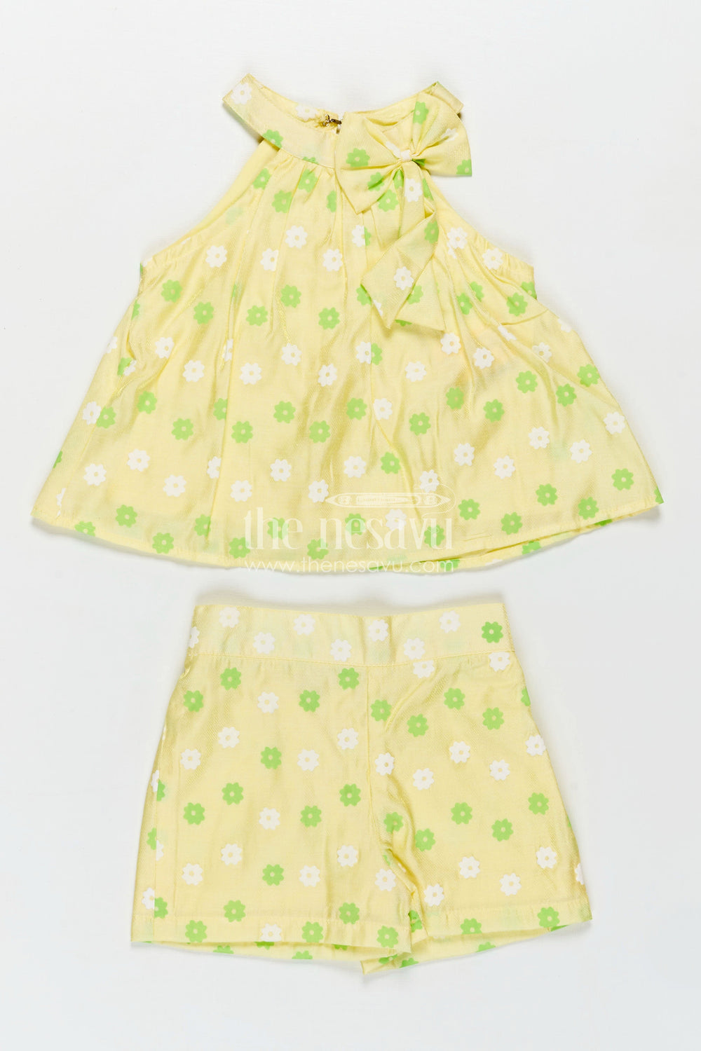 The Nesavu Baby Casual Sets Baby Girls Cotton Poplin Casual Clothes Set in Green with Floral Design and Tie Shoulder Top Nesavu 14 (6M) / Yellow BFJ798A-14 Nesavu Baby Girls Green Cotton Poplin Clothes Set Floral Print Adjustable Tie Shoulder Top