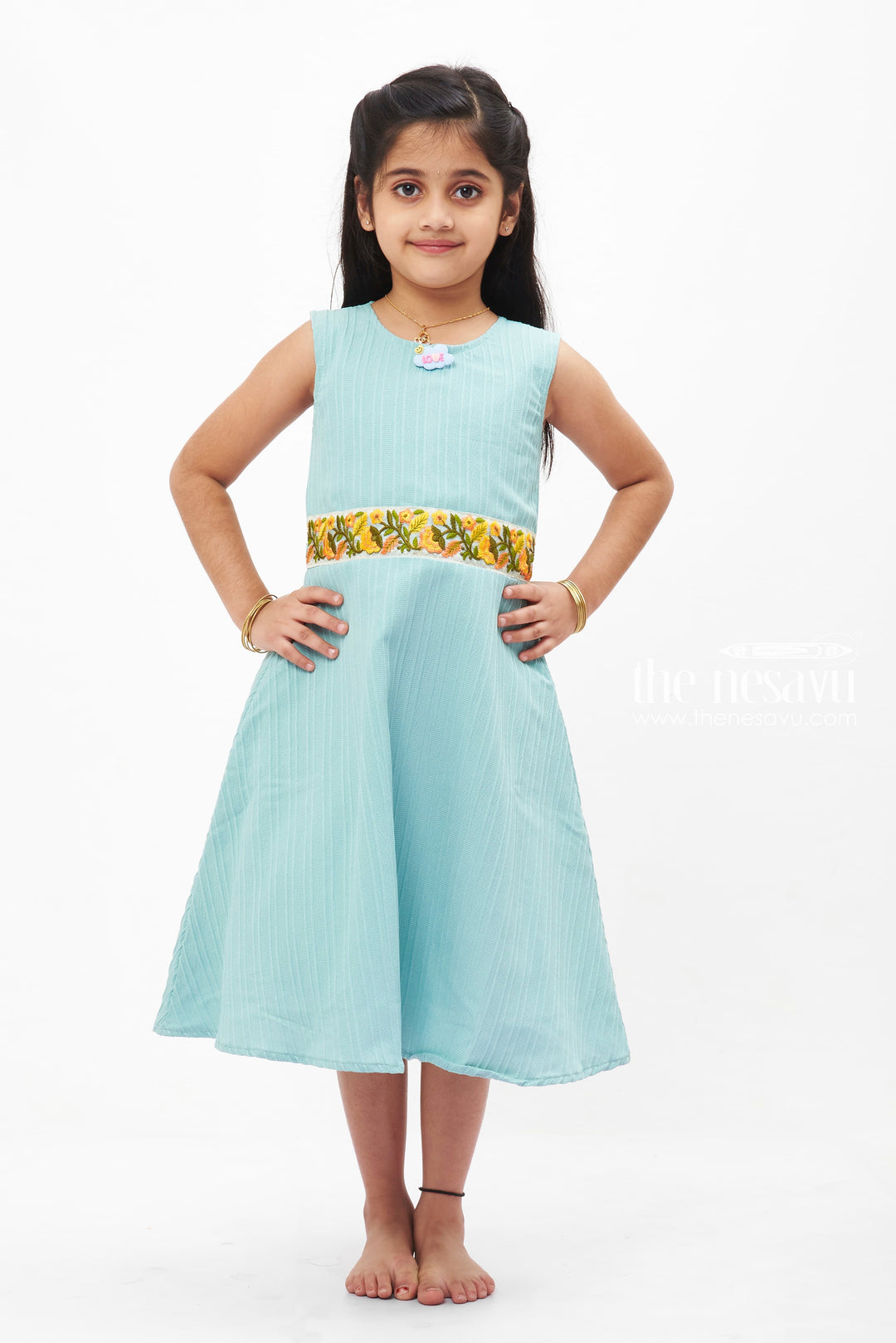 The Nesavu Girls Fancy Frock Blue Dream Pleated Frock: Refreshing Teal with Floral Accent for Girls Nesavu 18 (2Y) / Blue GFC1216A-18 Girls' Teal Pleated Summer Dress | Sleeveless Floral Accent Frock | The Nesavu
