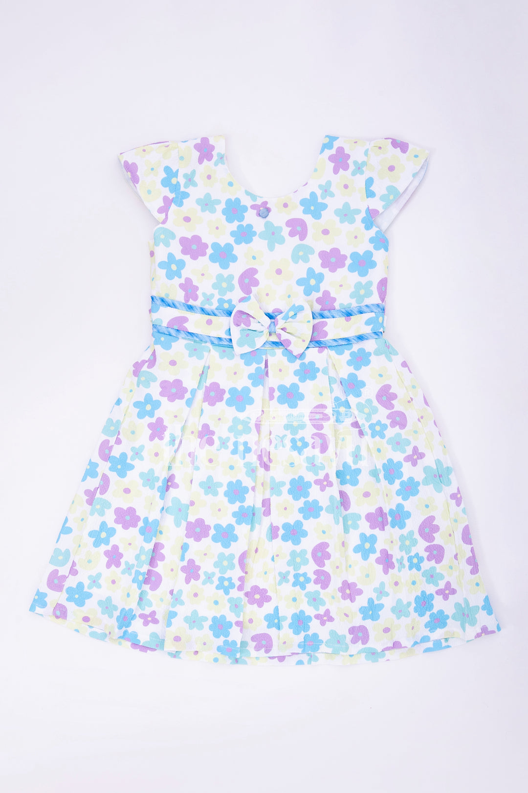 The Nesavu Girls Fancy Frock Blue Floral Print Popcorn Fabric Frock for Girls  Nesavu Nesavu 20 (3Y) / Blue GFC1379B-20 Blue Floral Print Popcorn Fabric Frock for Girls - Nesavu