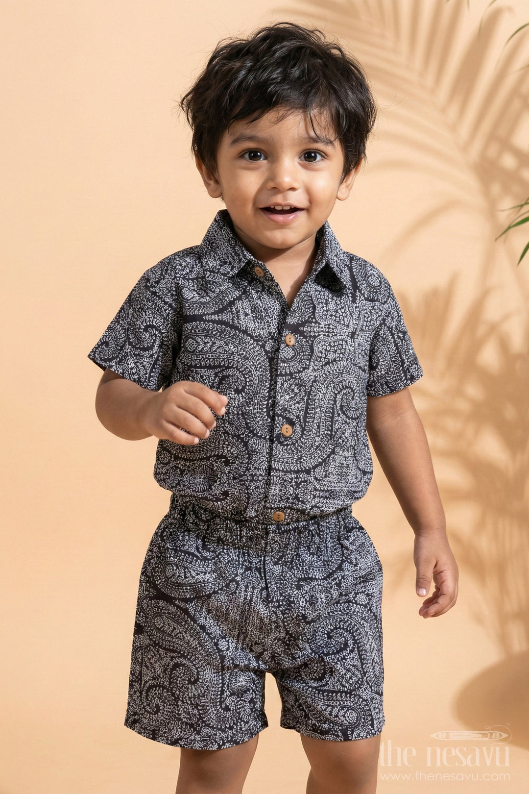 The Nesavu Boys Casual Set Boys Black Casual Dress Cotton Set with Paisley Digital Print Shirt and Matching Shorts Nesavu 16 (1Y) / Black BCS266A-16 Nesavu Boys Black Casual Dress Set Cotton Paisley Print Shirt Matching Shorts