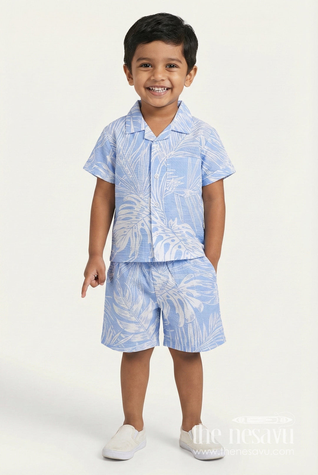 The Nesavu Boys Casual Set Boys Cotton Co-Ord Set with Leaf Print for Summer Play and Holidays Nesavu 16 (1Y) / Blue BCS480B-16 Nesavu boys cotton co-ord set tropical print  perfect summer outings holidays