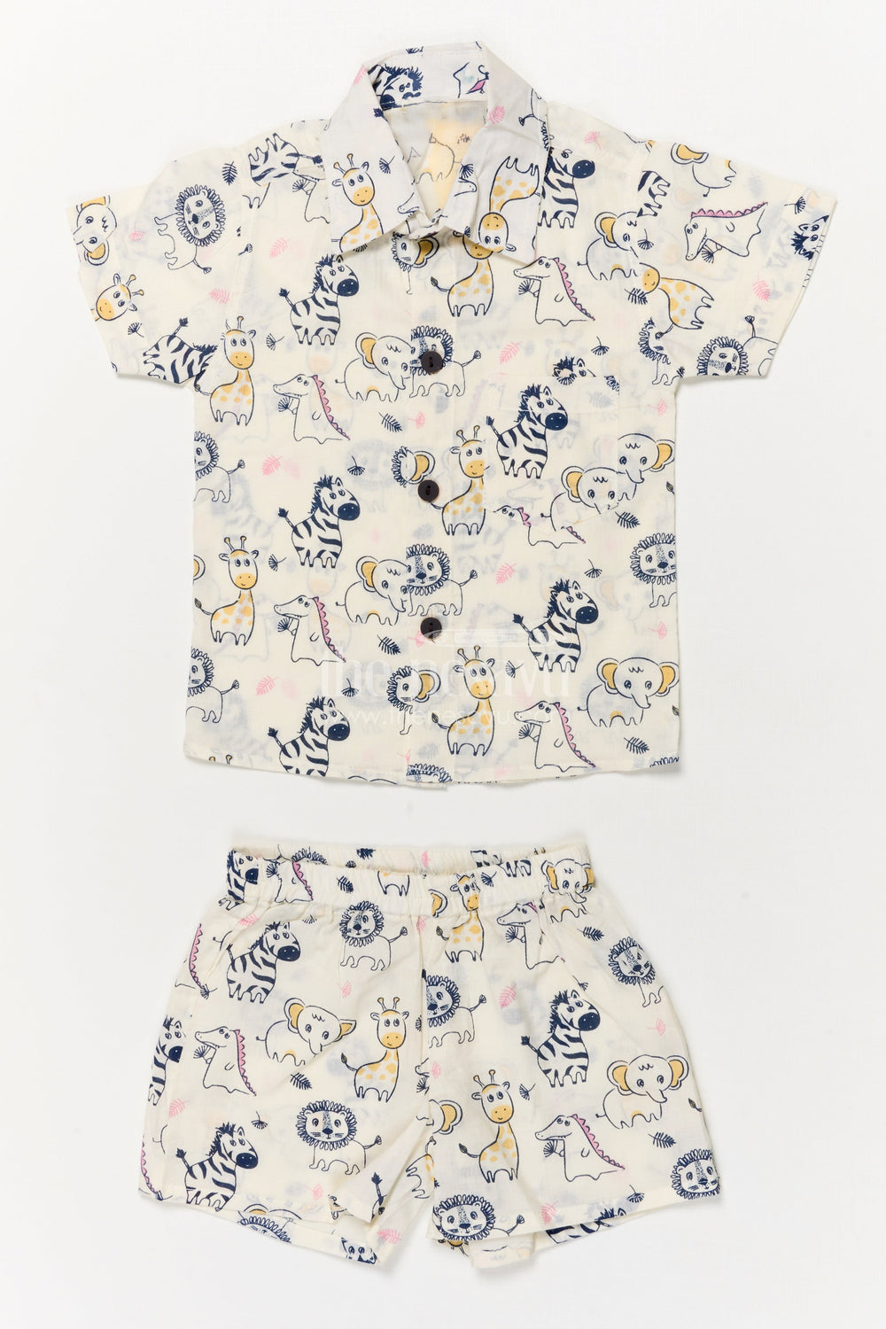 The Nesavu Boys Casual Set Boys Cotton Set with Wild Animal Print for Everyday Fun Nesavu 16 (1Y) / Multicolor BCS546B-16 Nesavu boys casual cotton set with wild animal digital print for toddlers’ daily wear