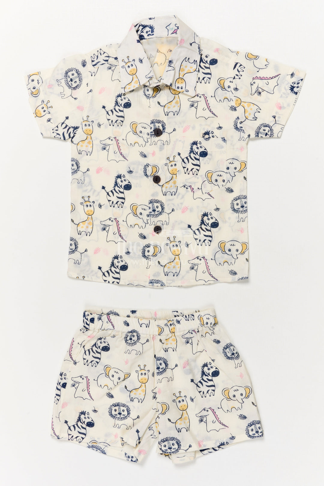 The Nesavu Boys Casual Set Boys Cotton Set with Wild Animal Print for Everyday Fun Nesavu 16 (1Y) / Multicolor BCS546B-16 Nesavu boys casual cotton set with wild animal digital print for toddlers’ daily wear