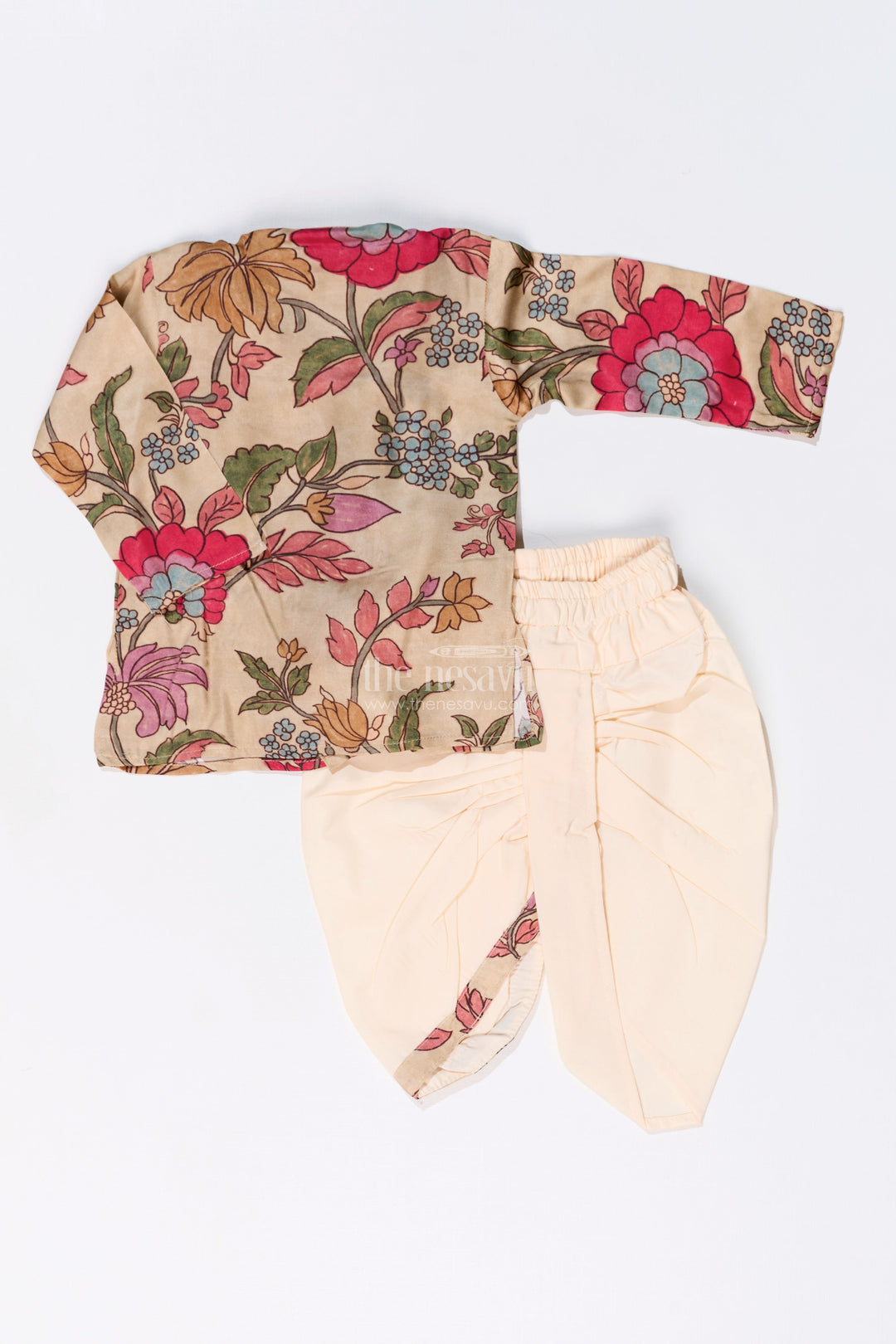 The Nesavu Boys Dothi Set Boys Dhoti Kurta Set with Kalamkari Printed Muslin Silk for Traditional and Festive Wear Nesavu Nesavu Boys Dhoti Kurta Set Kalamkari Printed Muslin Silk Festive Traditional Wear
