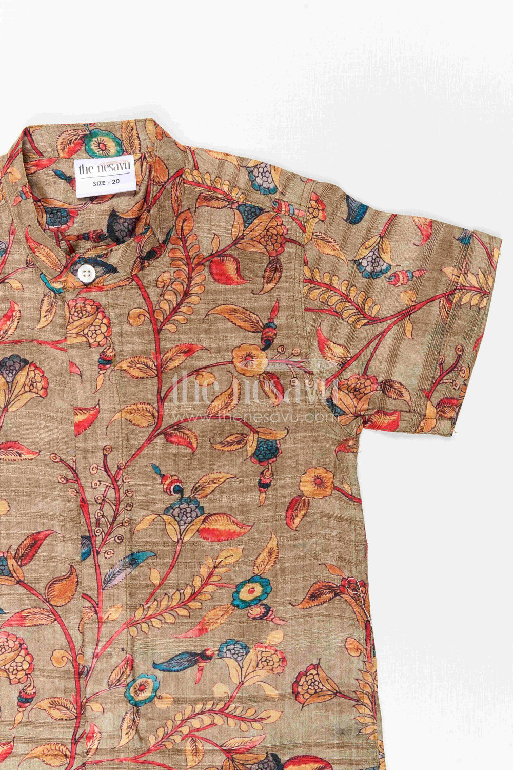 The Nesavu Boys Cotton Shirt Boys Floral Shirt for Festive Vacation Outings Nesavu Nesavu Boys Floral Shirt For Festive Vacation Outings With Chanderi Cotton And Playful Print