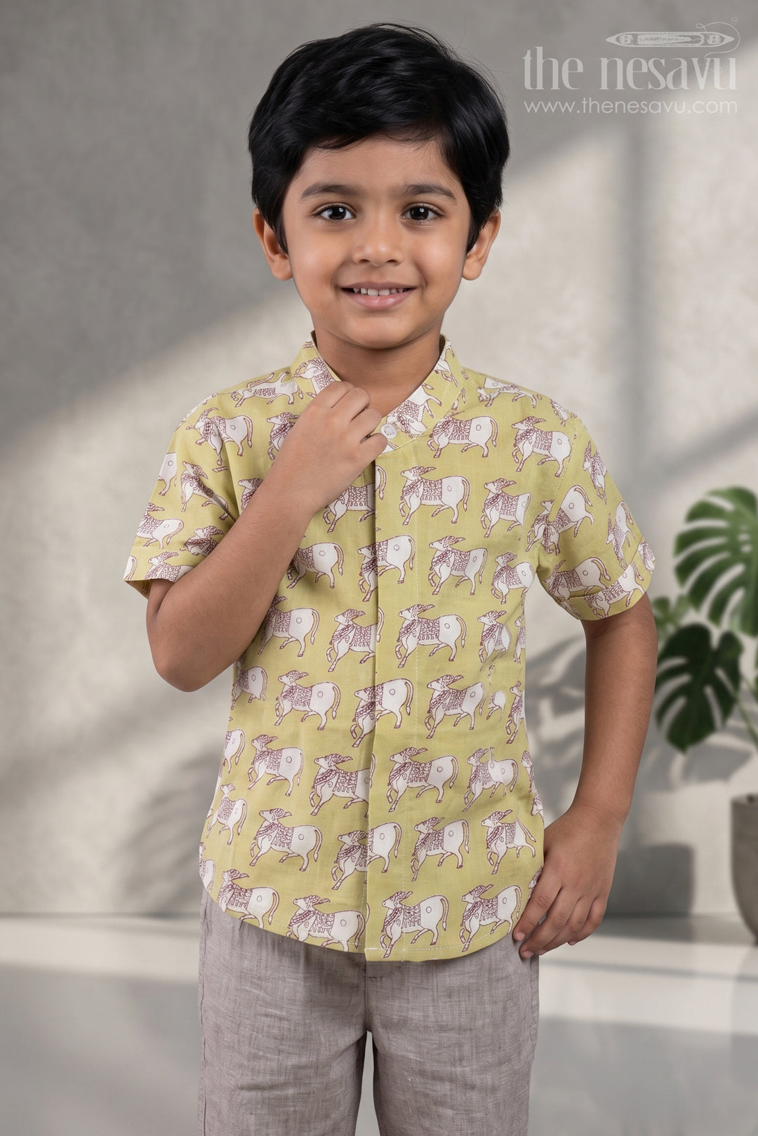 The Nesavu Boys Cotton Shirt Boys Green Pitchwai Cow Printed Casual Cotton Shirt By The Nesavu Nesavu 14 (6M) / Green / Cotton BS043A-14 Boys Casual Wear | The Nesavu