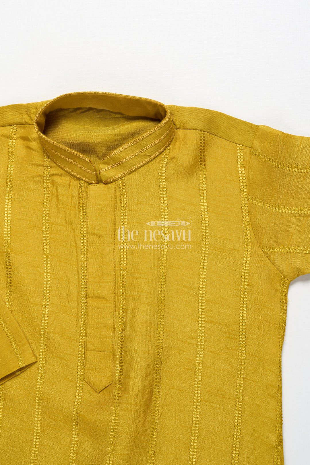 The Nesavu Boys Kurtha Set Boys Kurta Set for Weddings and Festive Occasions Nesavu Nesavu boys kurta set silk blend weddings festive functions ethnic occasions