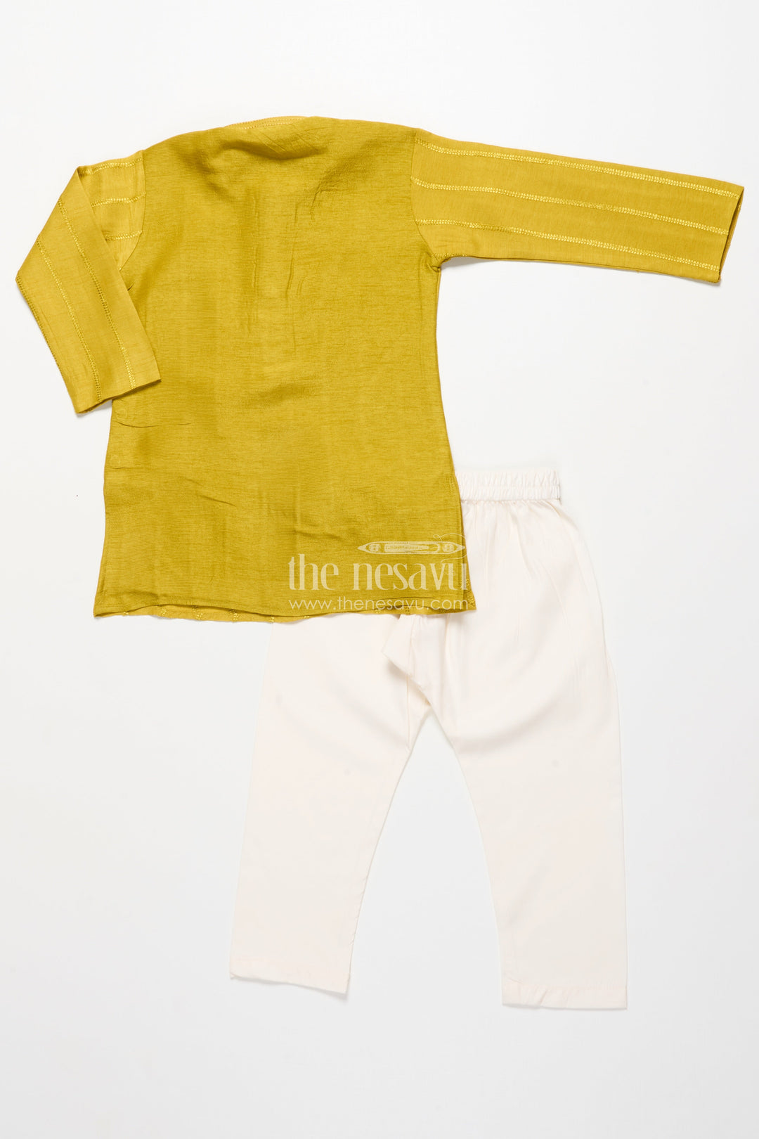 The Nesavu Boys Kurtha Set Boys Kurta Set for Weddings and Festive Occasions Nesavu Nesavu boys kurta set silk blend weddings festive functions ethnic occasions