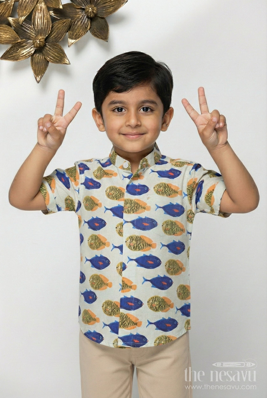 The Nesavu Boys Linen Shirt Boys Linen Shirt with Playful Fish Print for Summer Outings Nesavu 16 (1Y) / Multicolor BS375A-16 Nesavu boys printed linen shirt with colorful fish pattern for summer and casual outings
