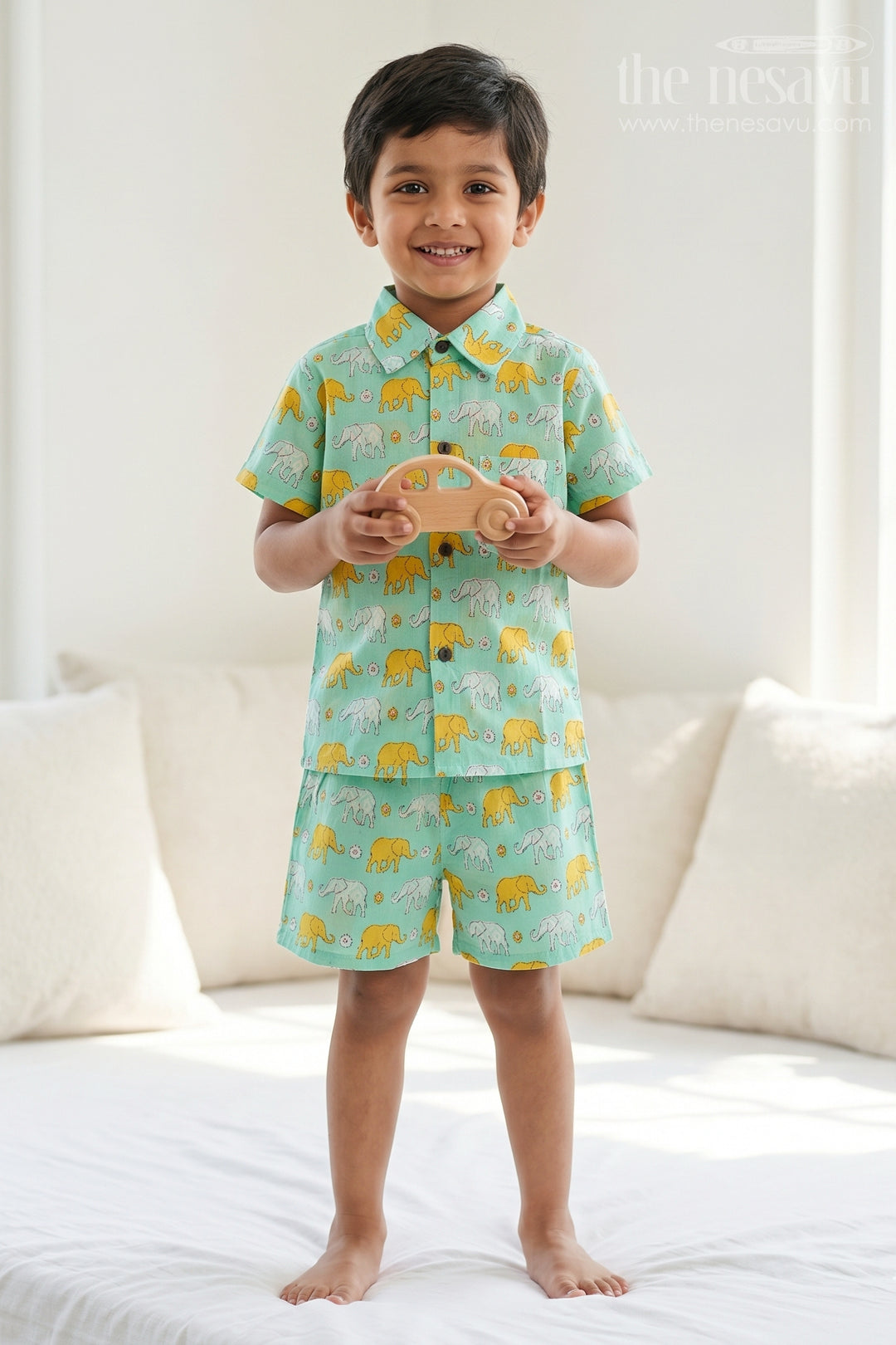 The Nesavu Boys Casual Set Boys Matching Co Ord Set for Summer Playtime and Outings Nesavu 16 (1Y) / Turquoise / Cotton BCS609A-16 Nesavu Boys Cotton Co Ord Set For Summer Playtime With Elephant Print Shirt And Shorts Casual Wear