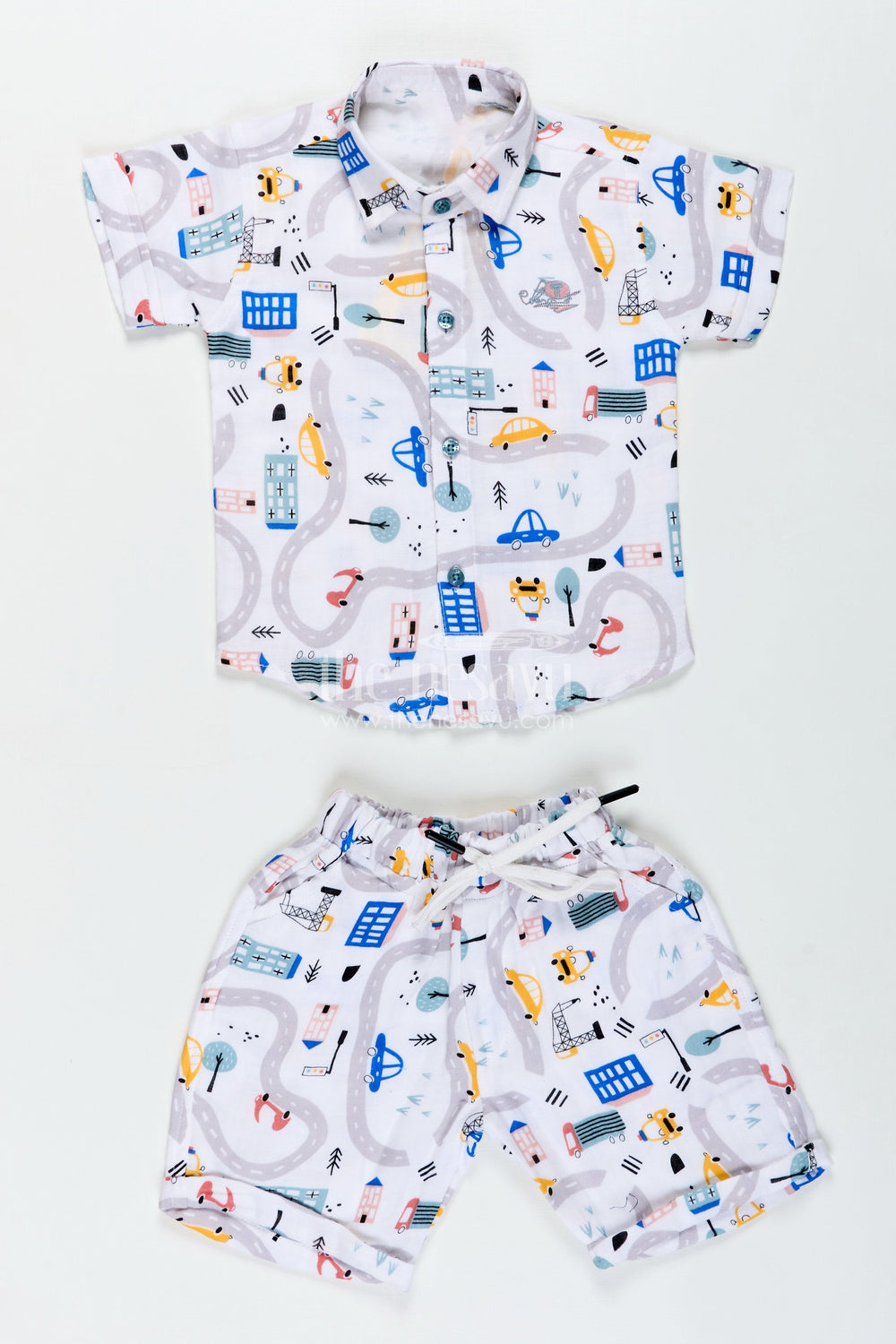 The Nesavu Boys Casual Set Boys Muslin Cotton Shorts T Shirt Set with Digital Prints and Playful Patterns for Active Wear Nesavu 14 (6M) / Half white BCS276A-14 Nesavu Boys Muslin Cotton Digital Printed Shorts T Shirt Set Active Casual Wear