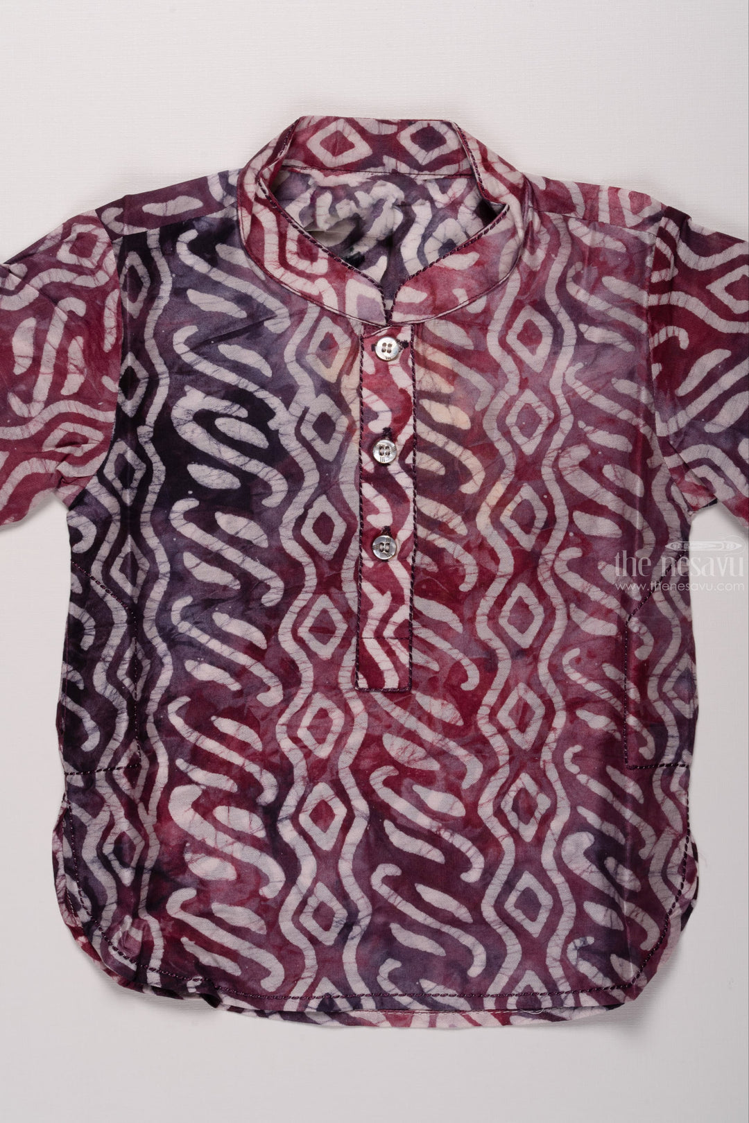 The Nesavu Boys Cotton Shirt Boys Purple Cotton Shirt with Abstract Geometric Pattern Nesavu Boys Purple Cotton Shirt Abstract Geometric Design | Trendy Casual Wear | The Nesavu
