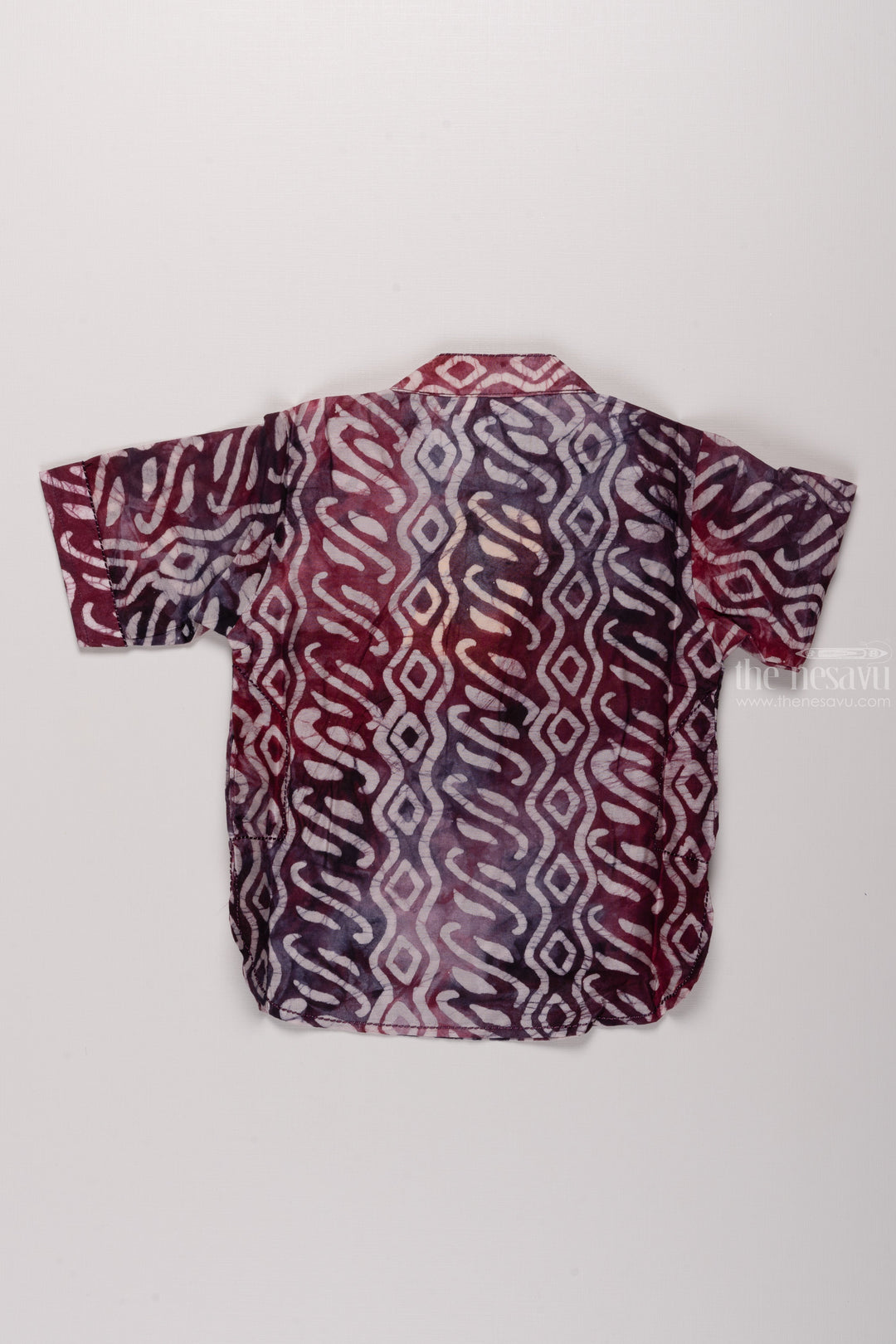 The Nesavu Boys Cotton Shirt Boys Purple Cotton Shirt with Abstract Geometric Pattern Nesavu Boys Purple Cotton Shirt Abstract Geometric Design | Trendy Casual Wear | The Nesavu