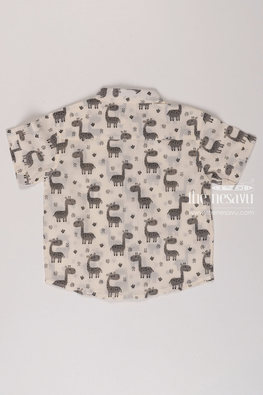 The Nesavu Boys Cotton Shirt Boys SafariInspired Giraffe Print Cotton Shirt  Comfort Fit & Stylish Nesavu Stylish Boys Giraffe Printed Cotton Shirt | Kid Friendly Design Premium Comfort | The Nesavu