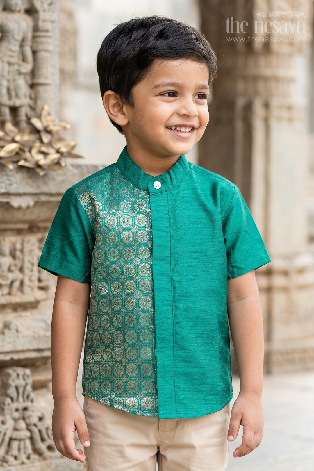 The Nesavu Boys Silk Shirt Boys Silk Shirt for Wedding Functions and Cultural Occasions Nesavu 16 (1Y) / Green / Raw Silk BS521A-16 Nesavu Boys Raw Silk Shirt With Woven Jacquard Panel For Weddings And Festive Occasions