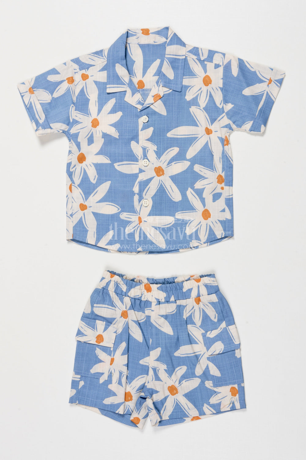 The Nesavu Boys Casual Set Boys Summer Cotton Floral Shirt and Shorts Set – Blue Nesavu 12 (3M) / Blue BCS542A-12 Nesavu boys cotton summer floral shirt and shorts set in blue for casual outings