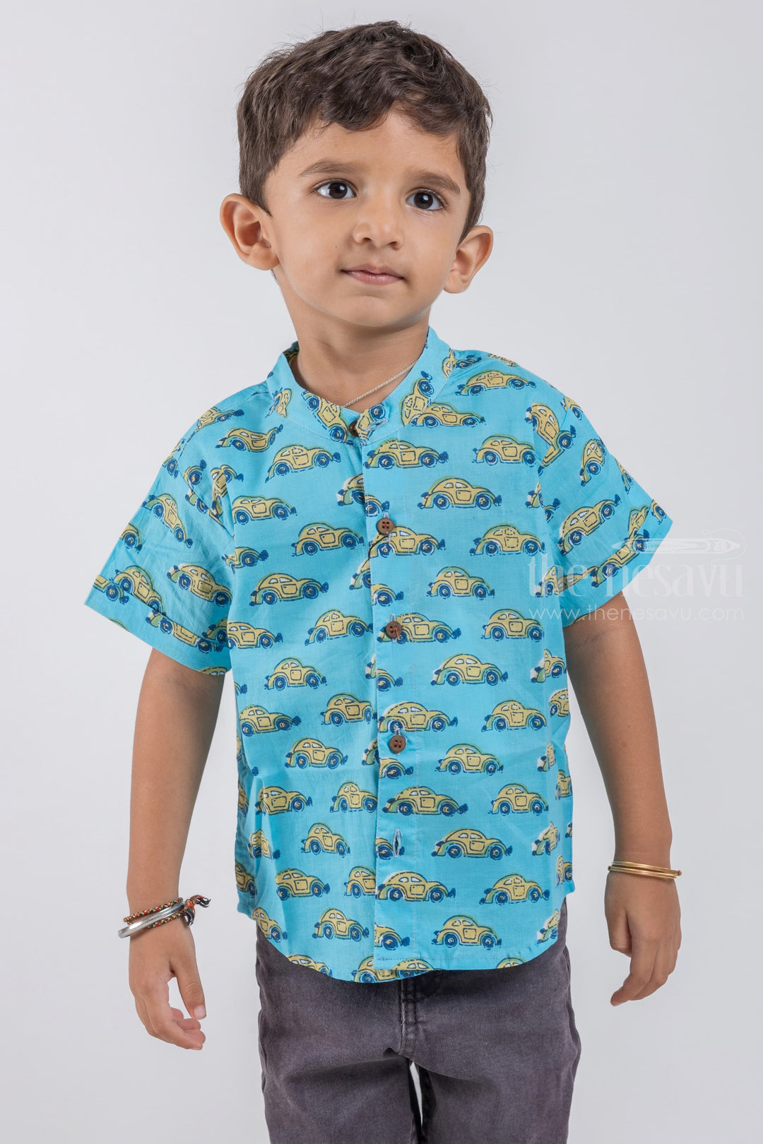 The Nesavu Boys Cotton Shirt Boys Vintage Car Print Cotton Casual Shirt | Nesavu | Cool & Comfortable Everyday Style psr silks Nesavu 14 (6M) / Blue / Cotton BS036A