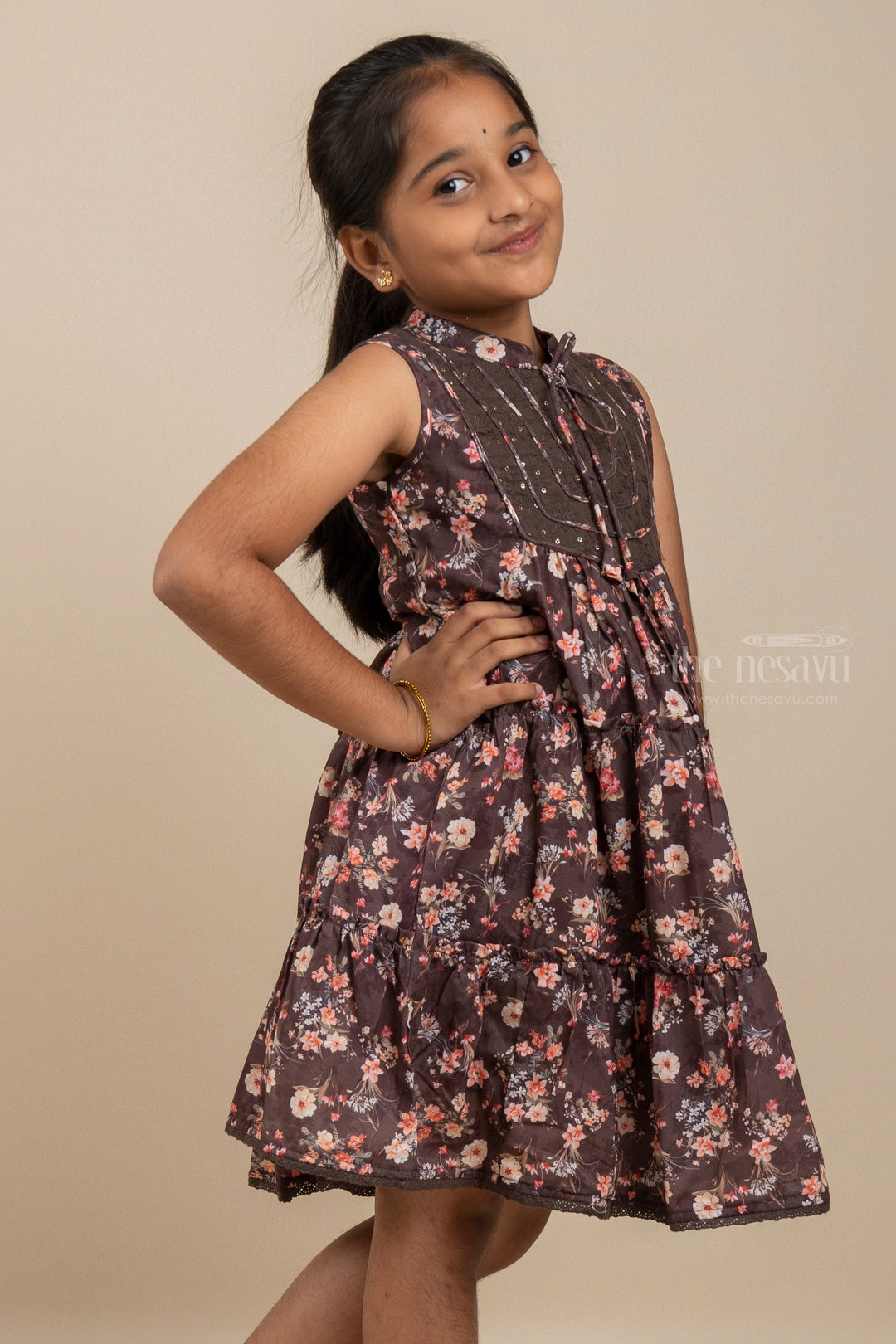The Nesavu Girls Cotton Frock Brown Floral Designer Collared Frock With Neck Tie For Girls Nesavu Stylish Collar Cotton Gown For Girls | Designer Wear Pattern Ideas | The Nesavu