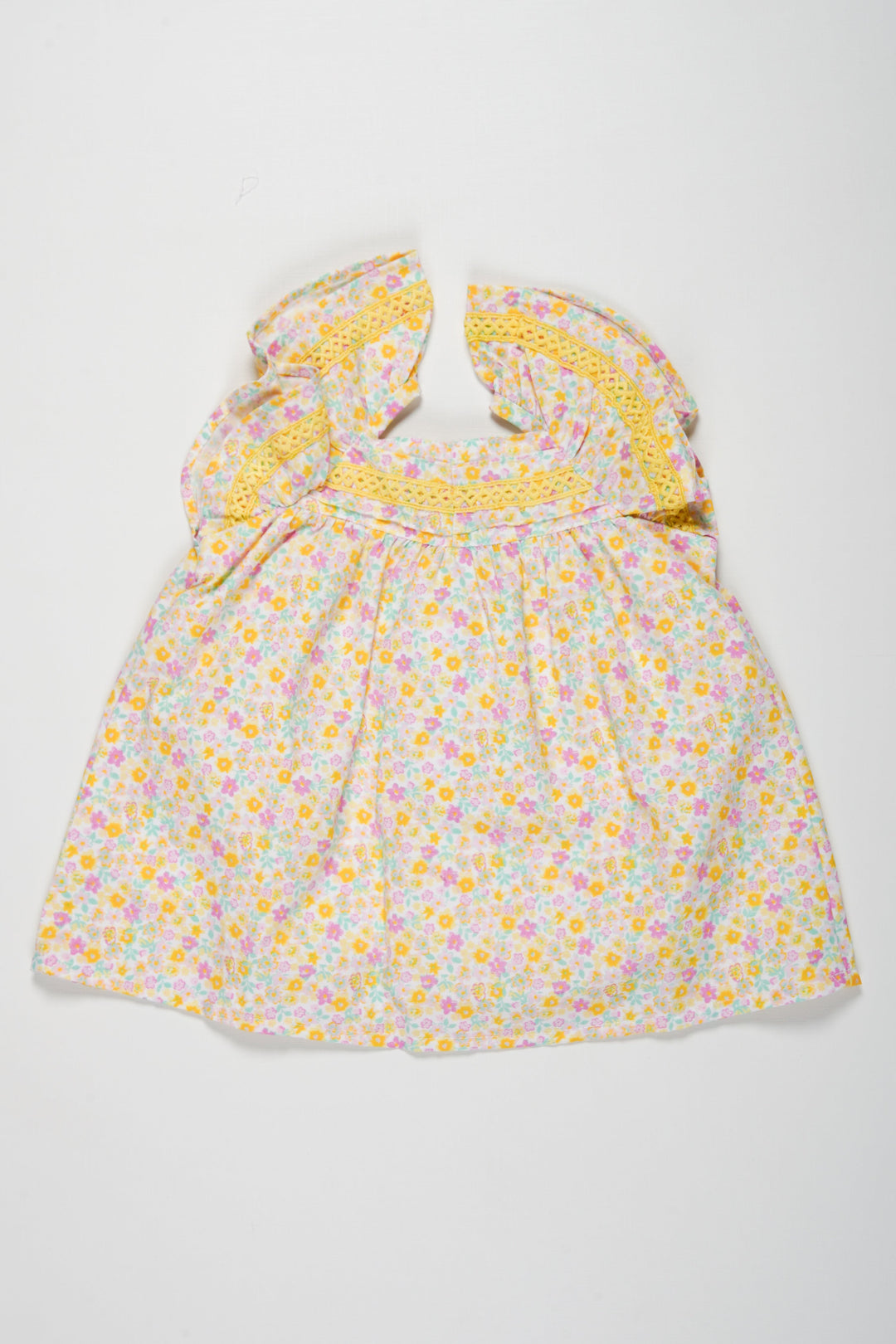 The Nesavu Baby Cotton Frocks Charming Floral Cotton Frock for Baby Girls Nesavu 14 (6M) / Yellow / Cotton BFJ558B-14 Buy Baby Girl Floral Cotton Dress Online | Trendy and Comfortable Baby Wear | The Nesavu