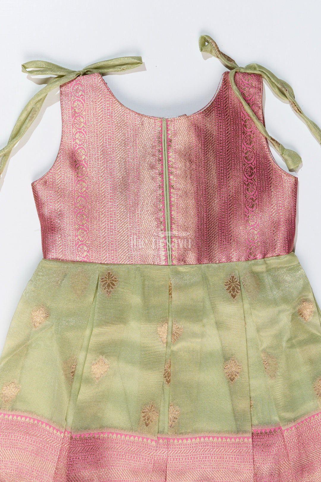 The Nesavu Silk Frock Charming Girls Simple Silk Frock in Gold Tissue Banarasi Jacquard with Dual-Tone Design Nesavu Nesavu Girls Simple Silk Frock Banarasi Jacquard Dual-Tone Elegance