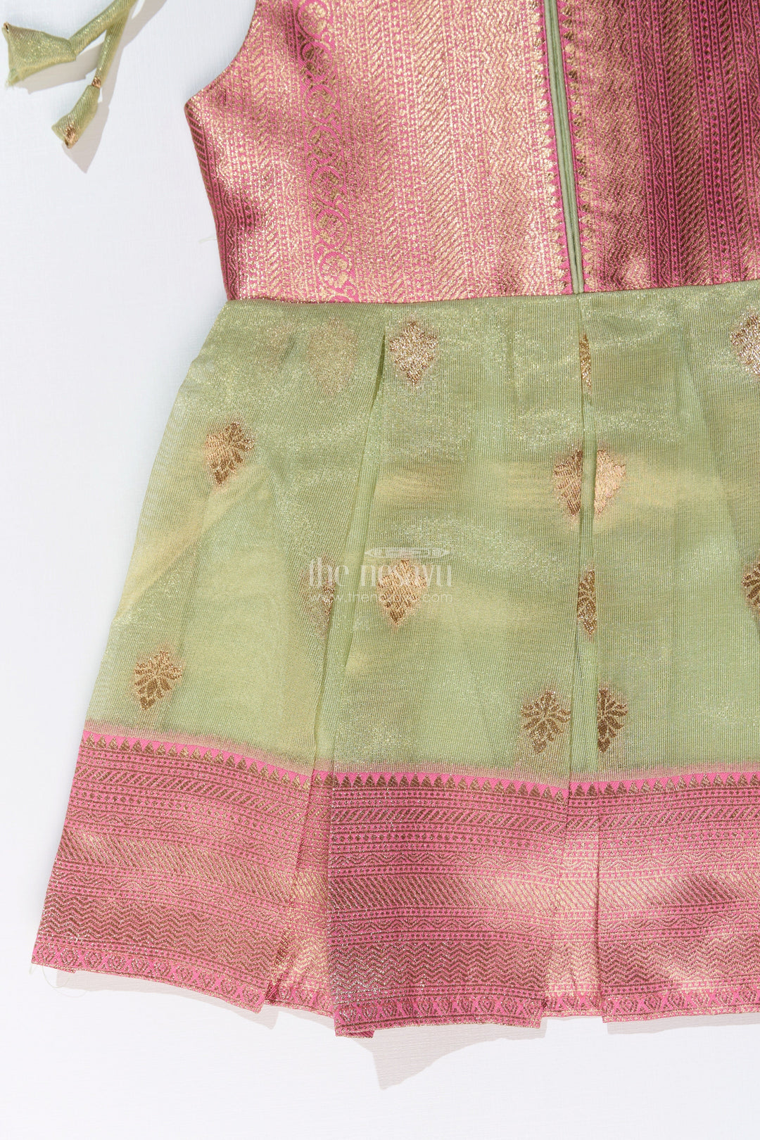 The Nesavu Silk Frock Charming Girls Simple Silk Frock in Gold Tissue Banarasi Jacquard with Dual-Tone Design Nesavu Nesavu Girls Simple Silk Frock Banarasi Jacquard Dual-Tone Elegance