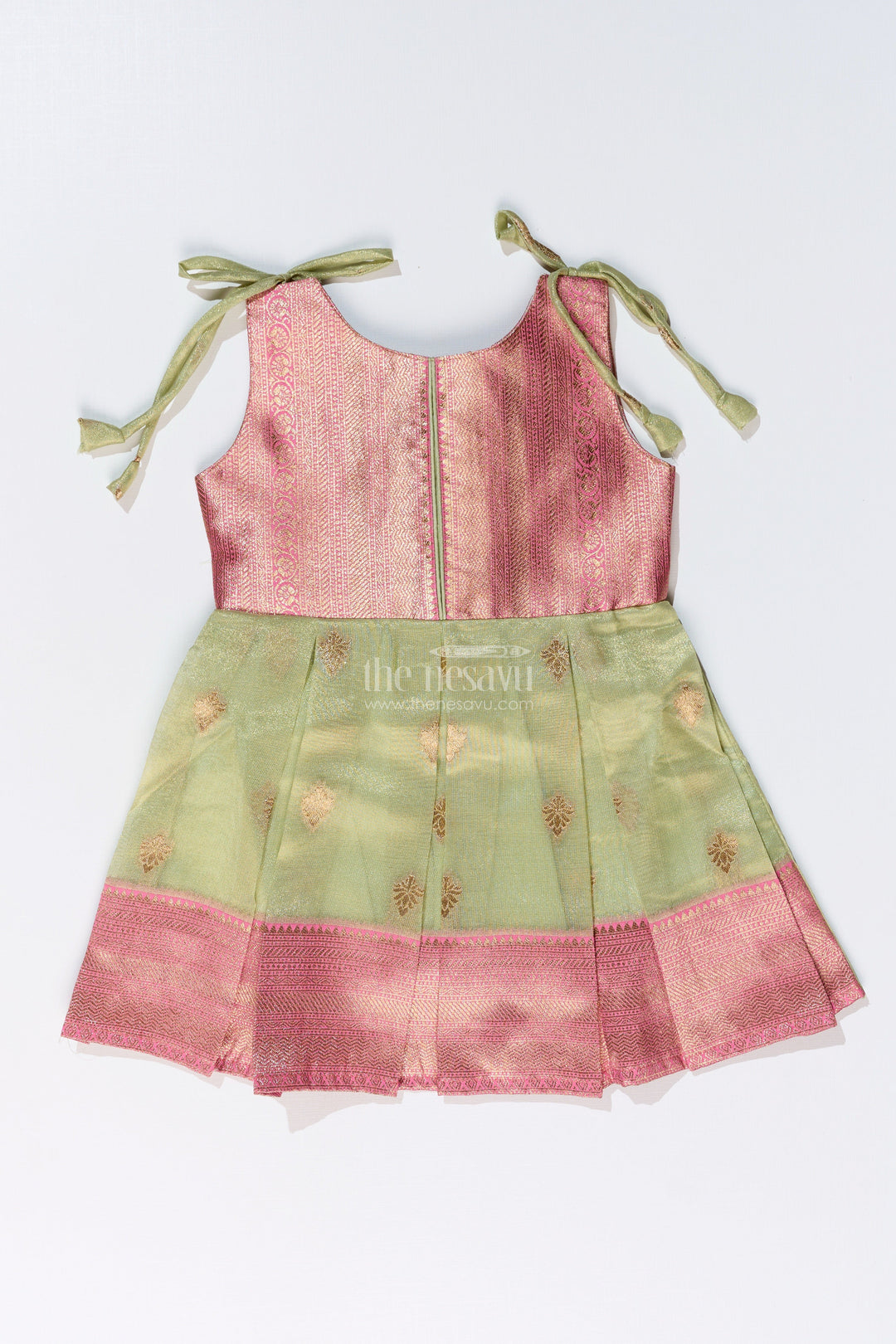 The Nesavu Silk Frock Charming Girls Simple Silk Frock in Gold Tissue Banarasi Jacquard with Dual-Tone Design Nesavu Nesavu Girls Simple Silk Frock Banarasi Jacquard Dual-Tone Elegance