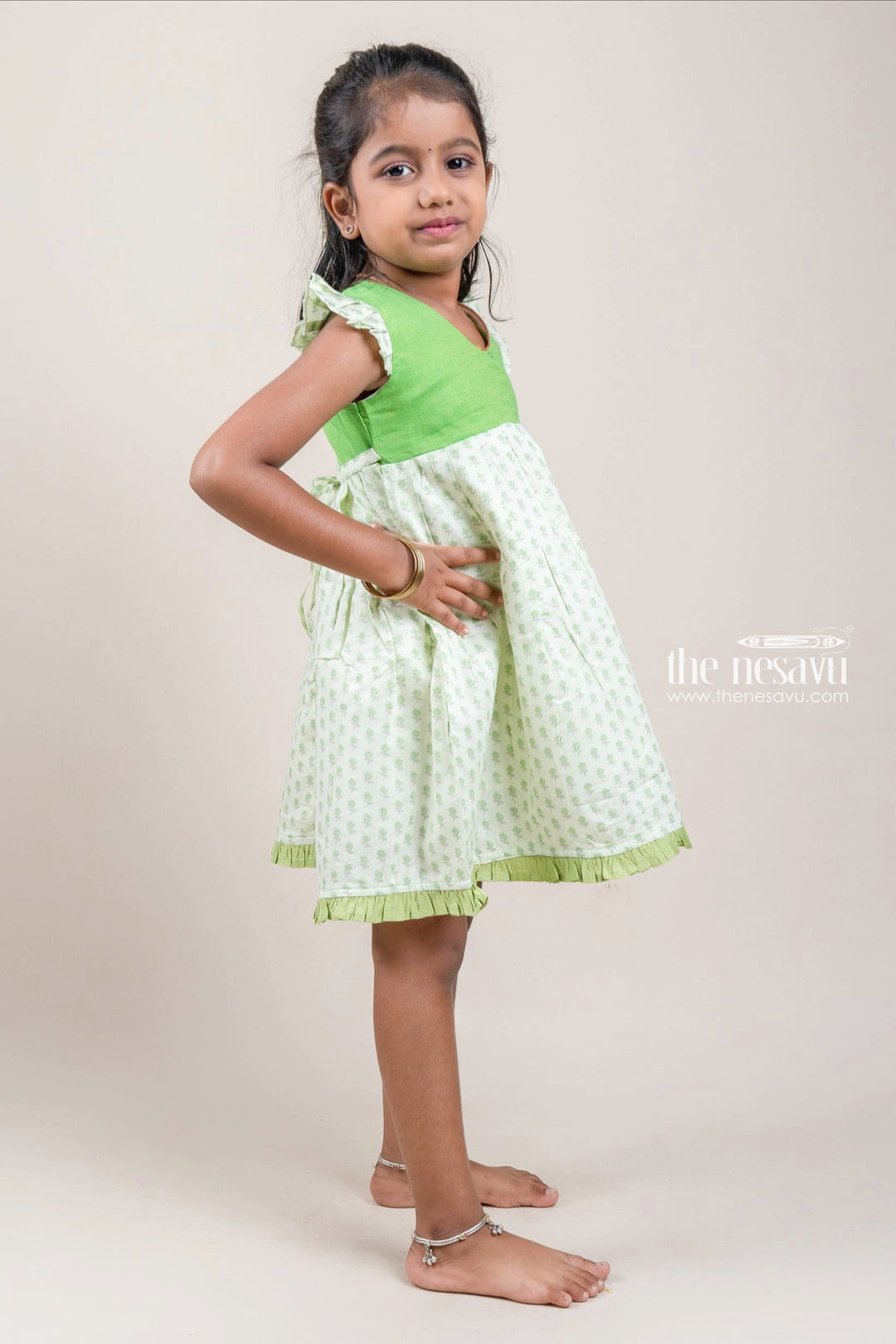 The Nesavu Girls Cotton Frock Charming Green Yoke And Small Butti Floral Printed Cotton Frock For Girls Nesavu Gorgeous Floral Printed Cotton Frock For Girls | The Nesavu