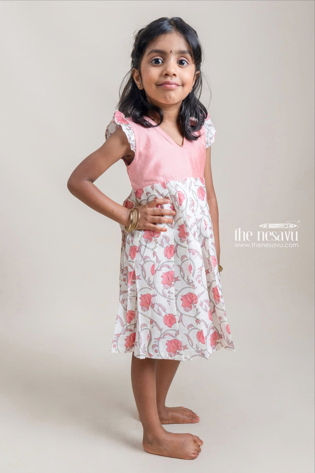 The Nesavu Girls Cotton Frock Charming Lite Pink And White Floral Printed Casual Cotton Frock For Girls Nesavu Lovely Pink Floral Cotton Frocks | New Girls Collection | The Nesavu