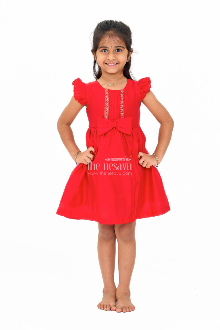 The Nesavu Girls Fancy Frock Charming Red Girls Georgette Dress with Elegant Bow and Pleated Sleeves Nesavu 20 (3Y) / Red GFC1539A-20 Nesavu Stunning Red Girls Georgette Dress Bow Pleated Sleeves Christmas