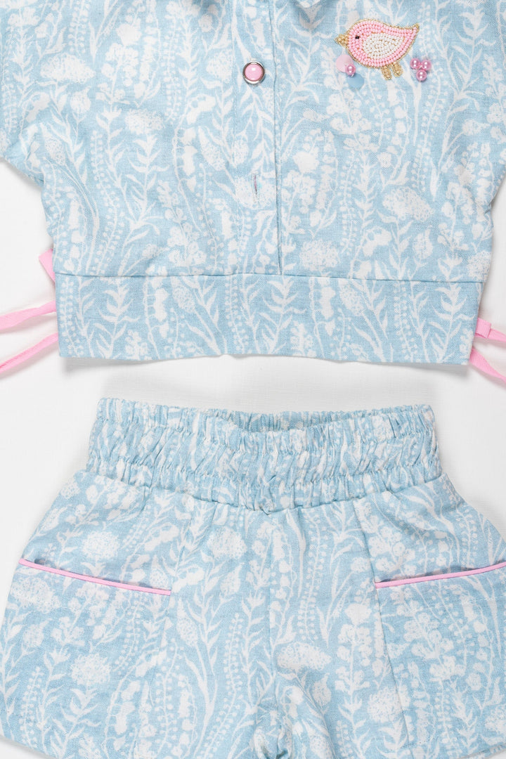 The Nesavu Baby Casual Sets Chic Blue Leaf Print Baby Girls Shirt and Shorts Set Nesavu Blue Leaf Baby Girl Outfit Set | Short Sleeve Shirt  Shorts | The Nesavu