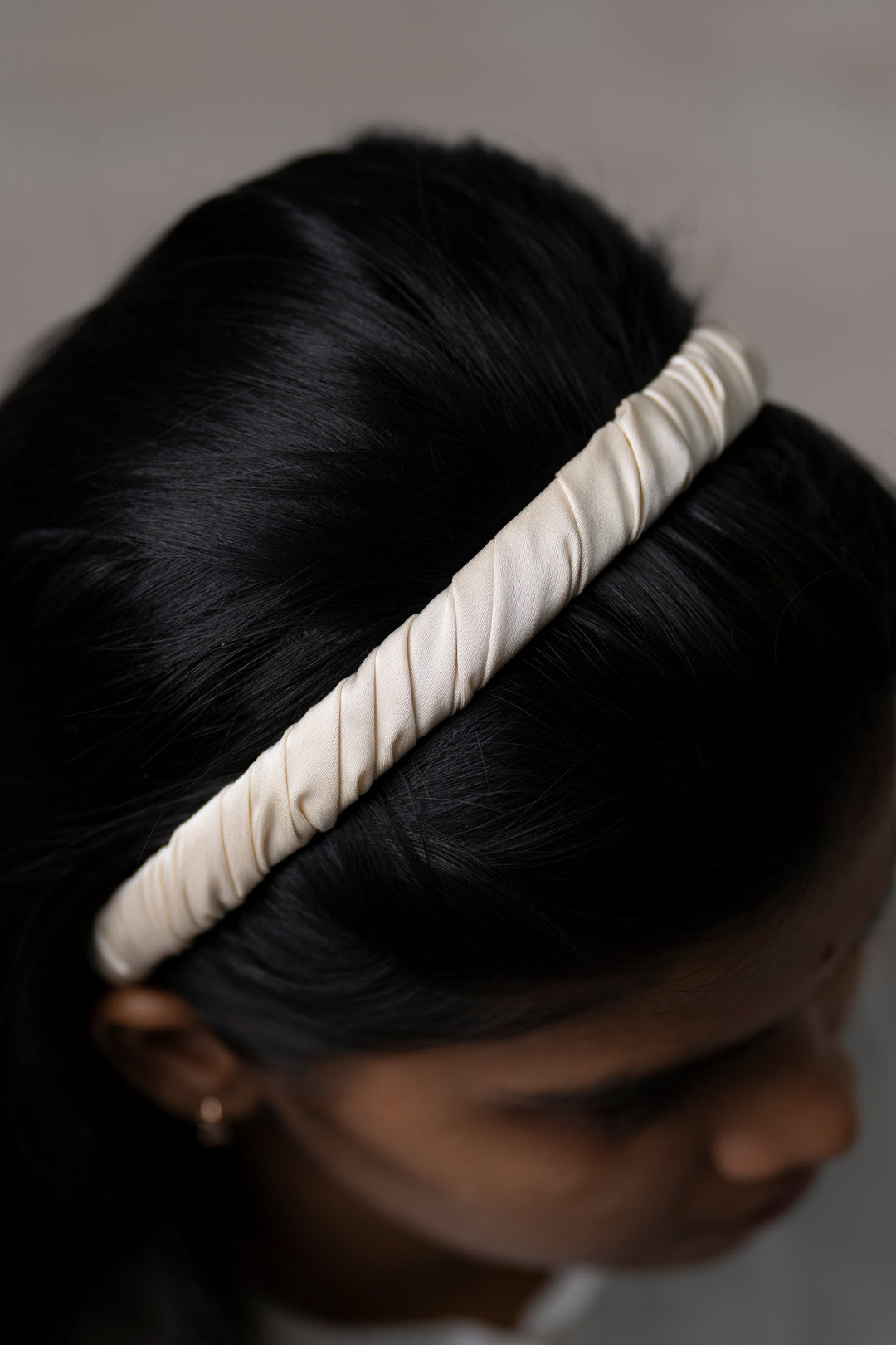 The Nesavu Hair Band Chic Ivory Pleated Satin Hairband for Girls Nesavu White JHB84D Stylish Ivory Pleated Satin Hairband for All Occasions | The Nesavu