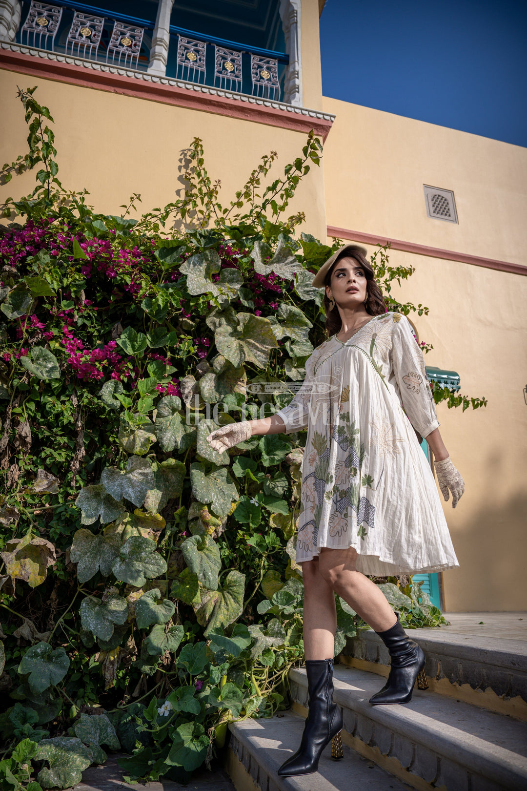 The Nesavu Womens Flared Kurthas Chiffon Christmas Party Wear Womens Dresses with Floral Embroidery and Flared Design Nesavu Nesavu Chiffon Christmas Party Wear Womens Dresses Vibrant Embroidery Flared Style