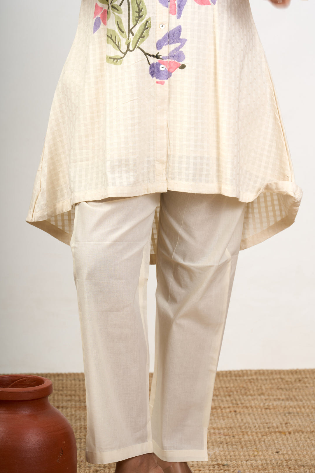 The Nesavu Womens Co-Ord Sets Classic Solid Co Ord Set for Women in White Cotton with Minimalist Embroidery Nesavu Nesavu Classic Solid White Co Ord Set Women Minimalist Floral Embroidery Cotton