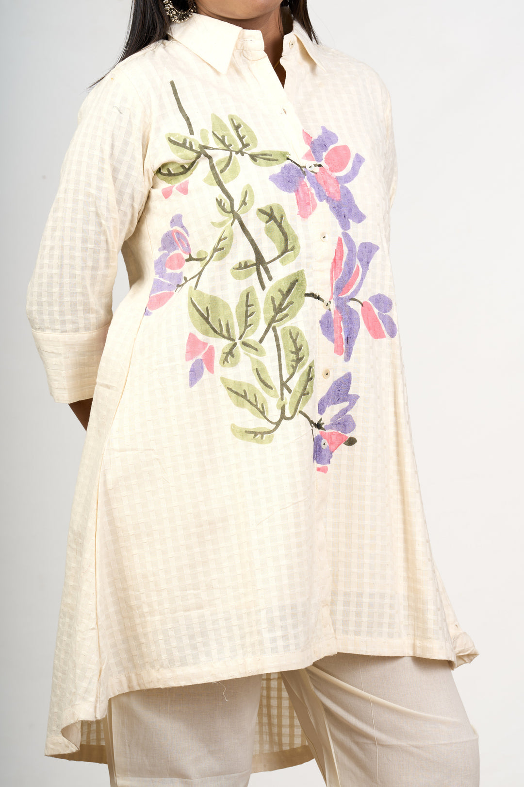 The Nesavu Womens Co-Ord Sets Classic Solid Co Ord Set for Women in White Cotton with Minimalist Embroidery Nesavu Nesavu Classic Solid White Co Ord Set Women Minimalist Floral Embroidery Cotton