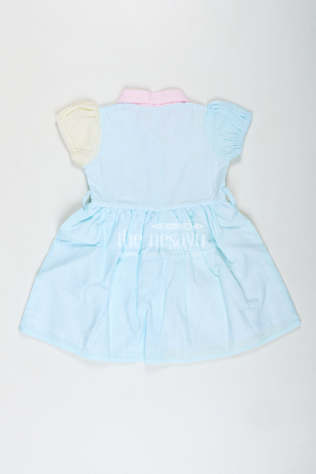 The Nesavu Girls Cotton Frock Colorblock Cotton Frock for Girls School Day Outfit Nesavu Nesavu Seersucker Cotton Tunic Frock Girls Smart Collar Color Blocks School