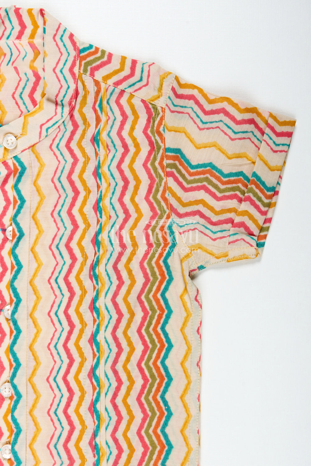 The Nesavu Boys Cotton Shirt Colorful Striped Shirt for Ethnic Day At School with Vibrant Zigzag Print in Bright Festive Tones Nesavu Nesavu Boys Ethnic Day Cotton Shirt Vibrant Zigzag Digital Print Festive Multi Colors