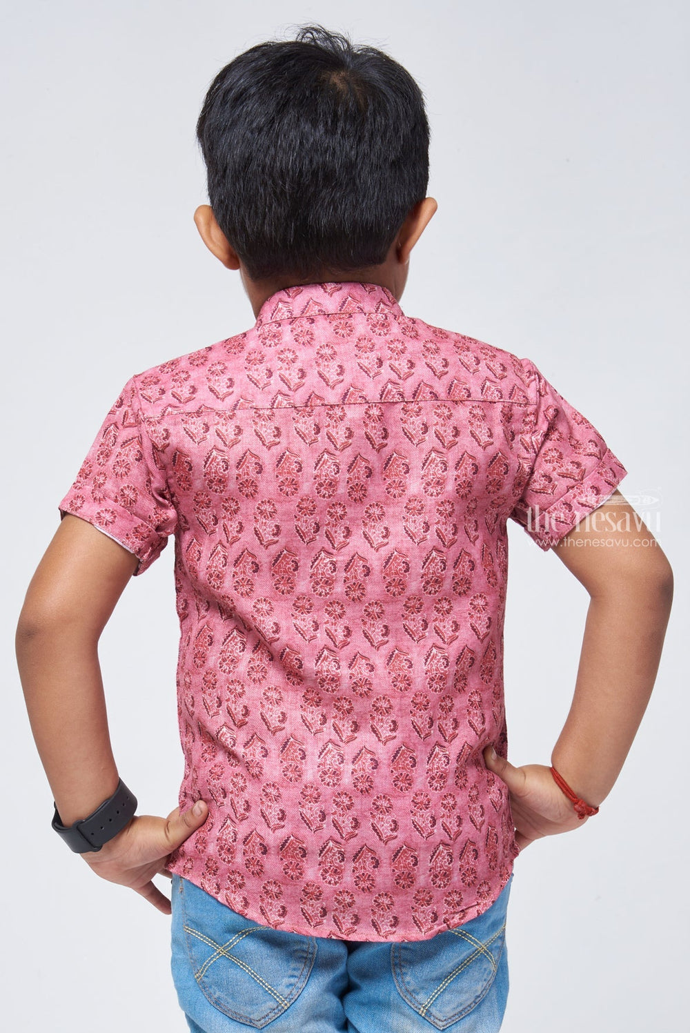 The Nesavu Boys Linen Shirt Cultural Essence: Linen Boys' Shirt with Handcrafted Traditional Indie Prints for Authenticity Nesavu Handcrafted Traditional Indie Print Shirt | Boys Printed Shirt | The Nesavu