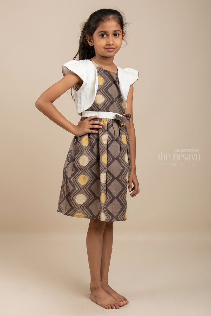 The Nesavu Girls Cotton Frock Daily Wear Casual Gown With White Overcoat And Bow Trim For Boys Nesavu Girls Play Wear Dresses | Festive Wear Ideas For Diwali 2022 | The Nesavu