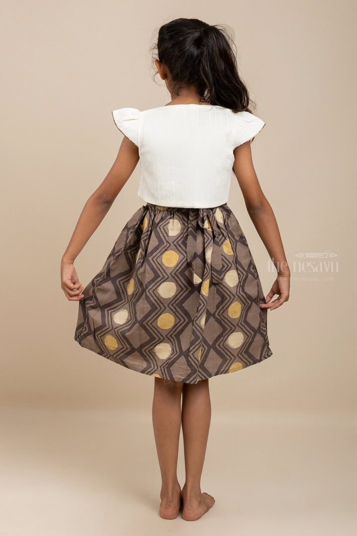 The Nesavu Girls Cotton Frock Daily Wear Casual Gown With White Overcoat And Bow Trim For Boys Nesavu Girls Play Wear Dresses | Festive Wear Ideas For Diwali 2022 | The Nesavu