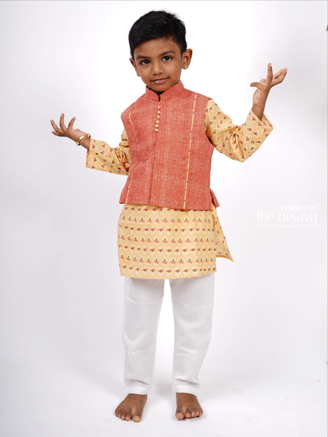The Nesavu Boys Jacket Sets Designer Block Printed Kurta and Jacket with Pant Suit for Baby Boys Nesavu 16 (1Y) / Yellow BES81-16 Buy Latest Cotton Collection | Boys Kurta Design Ideas | The Nesavu