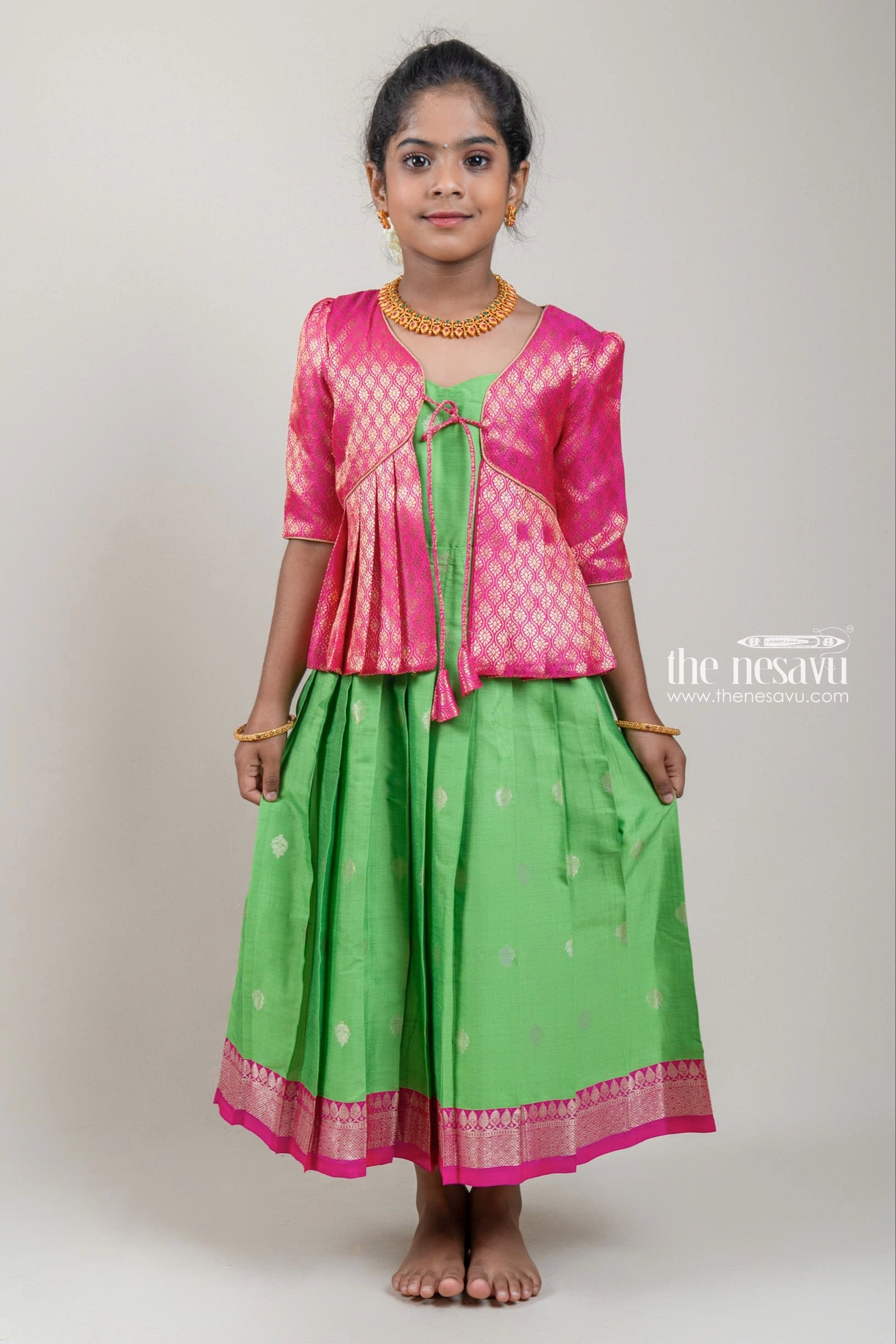 Pin by zainab on My wardrobe | Velvet dress designs, Fashion design dress,  Stylish party dresses