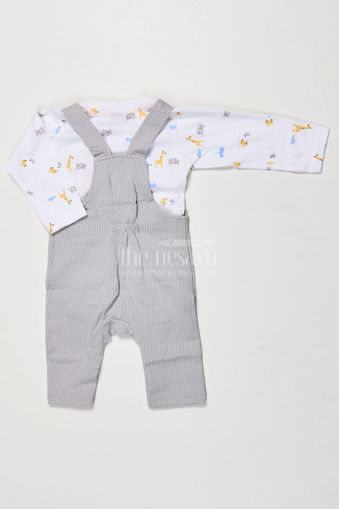The Nesavu Baby Dungarees Digital Print Baby Dungaree Set for Cozy Wear and Travel Days Nesavu Nesavu baby dungaree set digitally printed cotton travel all-day comfort