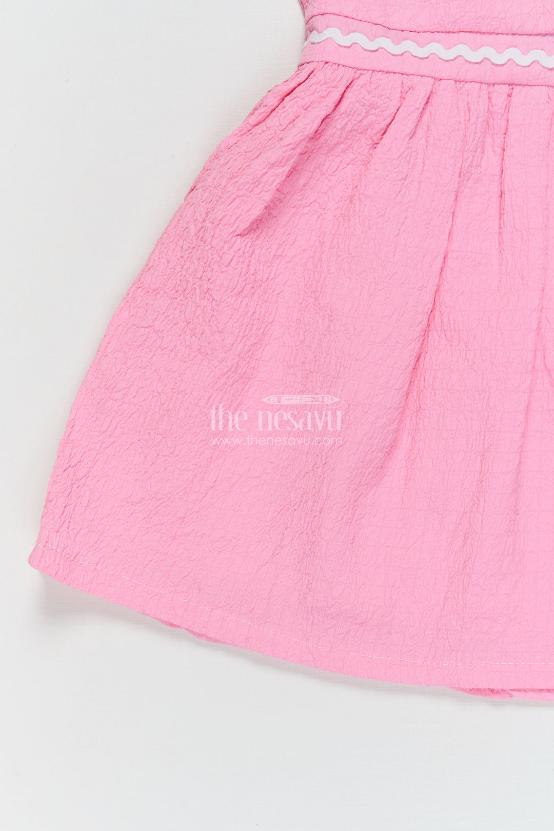 The Nesavu Girls Cotton Frock Easy-wear Cotton Frock for Baby Girls’ Playful Mornings Nesavu Nesavu baby girl frock in crinkled cotton with floral applique and breathable puff sleeves