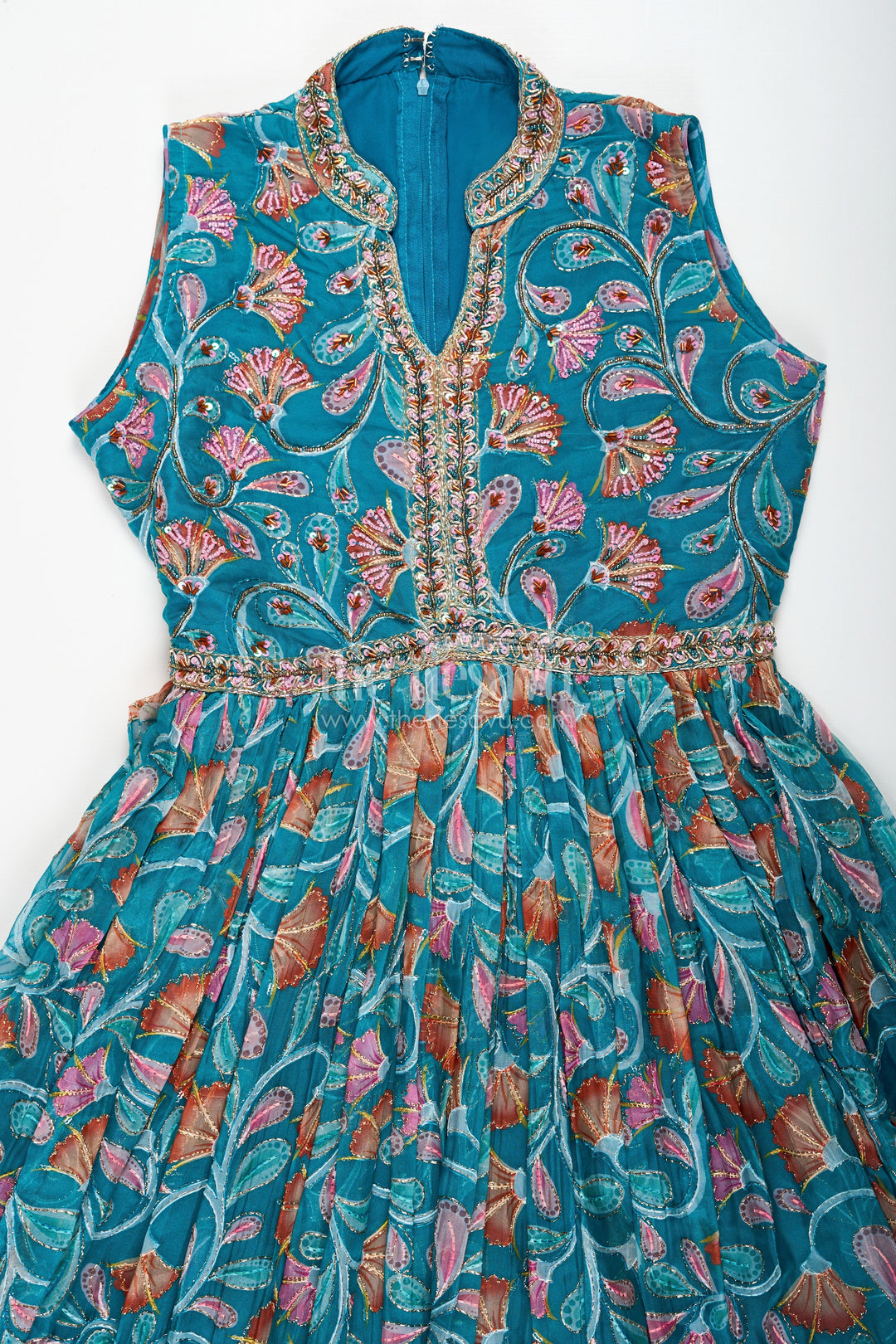 The Nesavu Girls Silk Gown Elegant Anarkali for Girls in Pure Chinon with Digital Print and Embroidered Bodice Nesavu Elegant Anarkali Girls Pure Chinon Digital Print Embroidered Bodice | The Nesavu