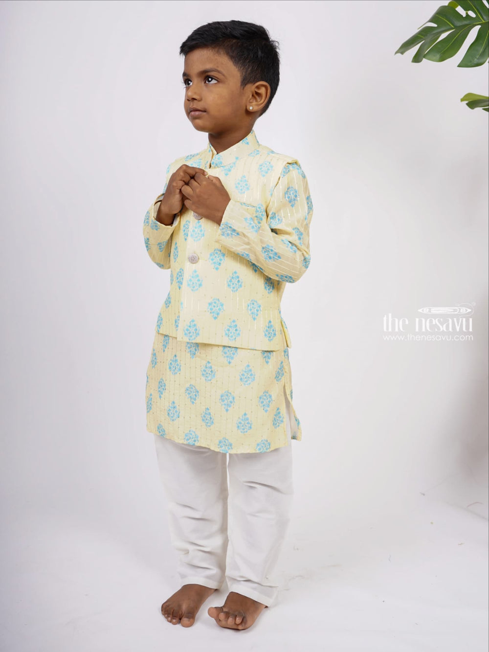 The Nesavu Boys Jacket Sets Elegant Cream With Blue Printed Readymade Cotton Kurta Suit For Boys Nesavu Shop Festive Wear Kurta Online | Stylish Wear Design Ideas | The Nesavu