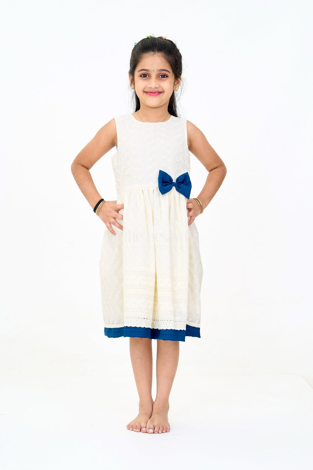 The Nesavu Girls Cotton Frock Elegant Girls White Hakoba Cotton Frock with Contrasting Bow and Delicate Detailing Nesavu 18 (2Y) / White GFC1342E-18 Nesavu Girls White Hakoba Cotton Frock Contrasting Bow Elegant Embroidery