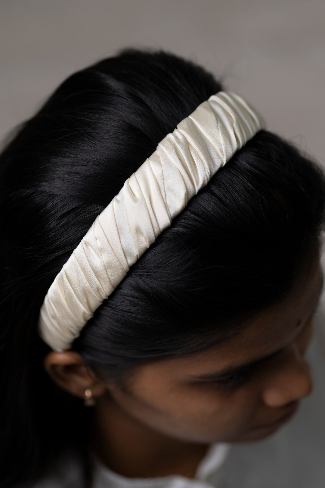 The Nesavu Hair Band Elegant Ivory Satin Hairband for Girls Nesavu Half white JHB85A Ivory Satin Hairband | Sophisticated Hair Accessory for Stylish Girls | The Nesavu