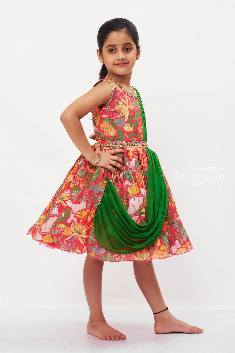 The Nesavu Silk Party Frock Elegant Red Silk Party Frock for Girls with Exquisite Detailing Nesavu Red Silk Party Frock for Girls | Luxurious & Elegant Children's Wear | The Nesavu